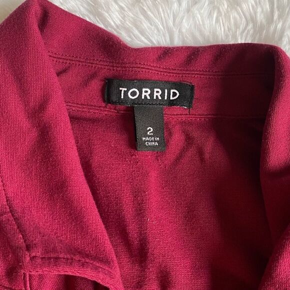 Torrid Vest  - Picture 7 of 9